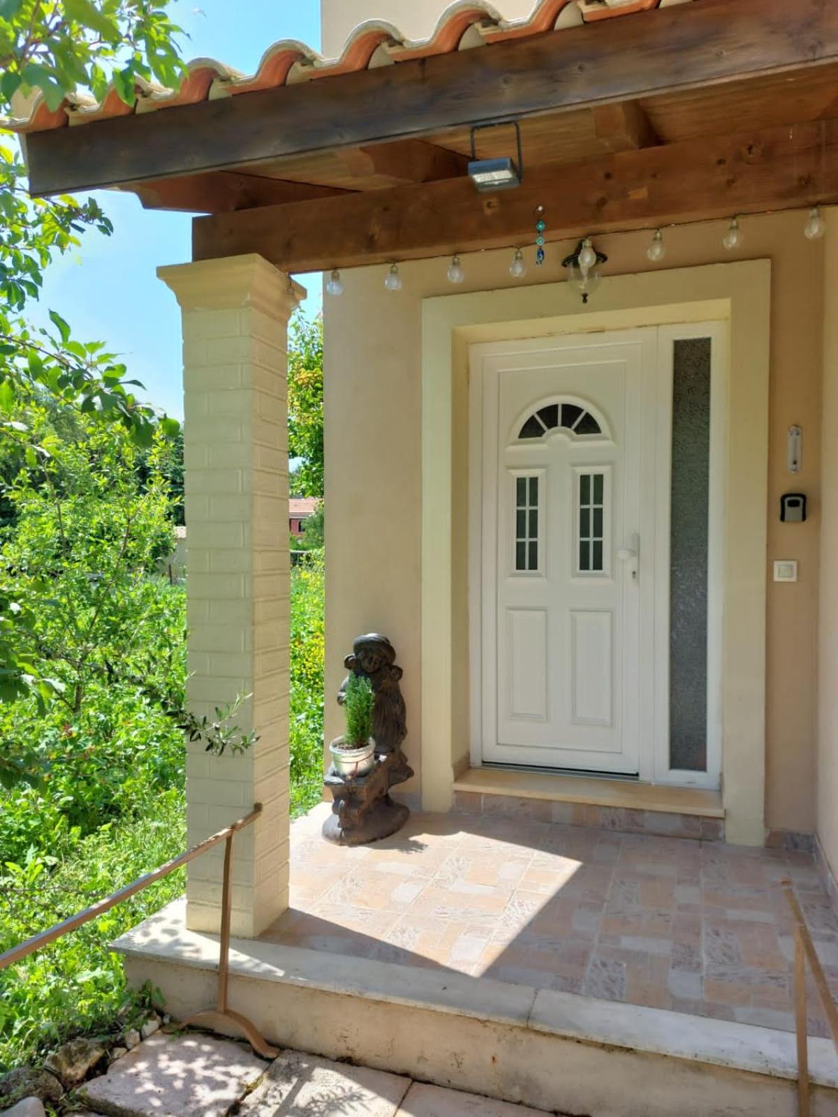 Stamyra House