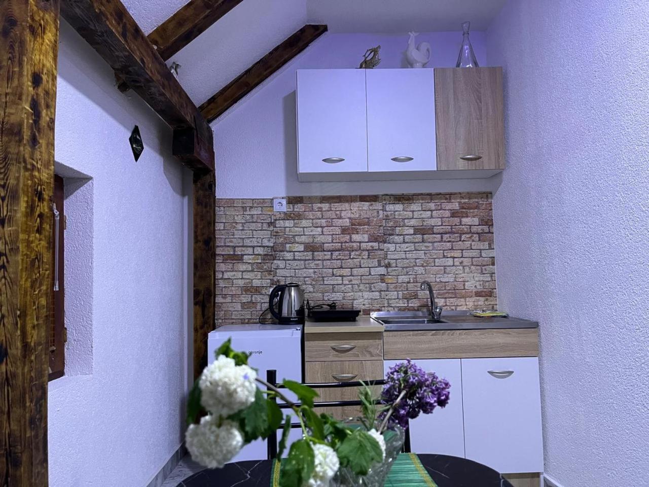 NINA Apartmani