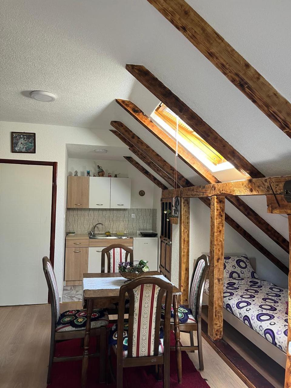 NINA Apartmani