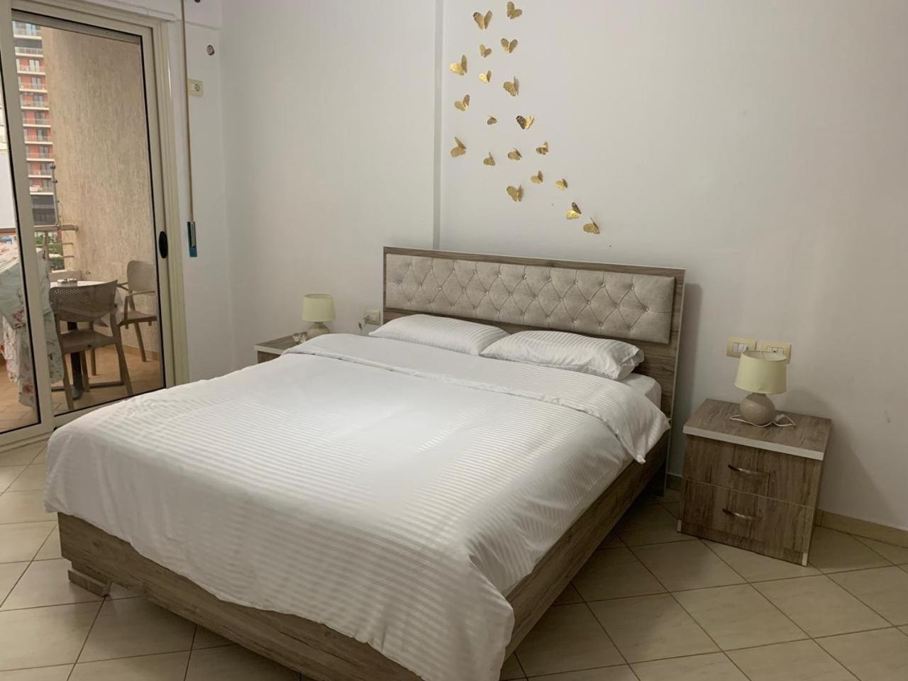 BEACHFRONT VLORA APARTMENT