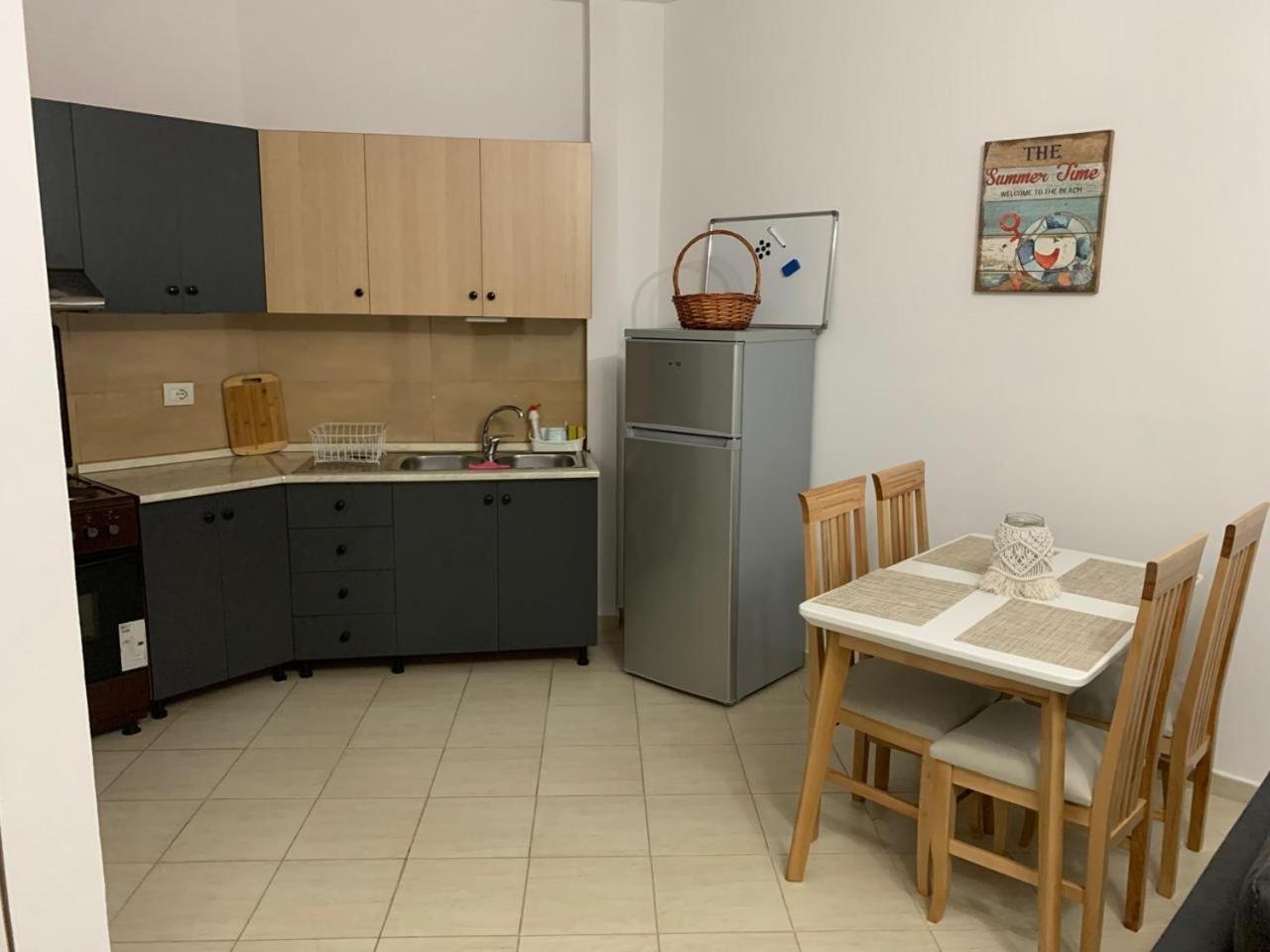 BEACHFRONT VLORA APARTMENT