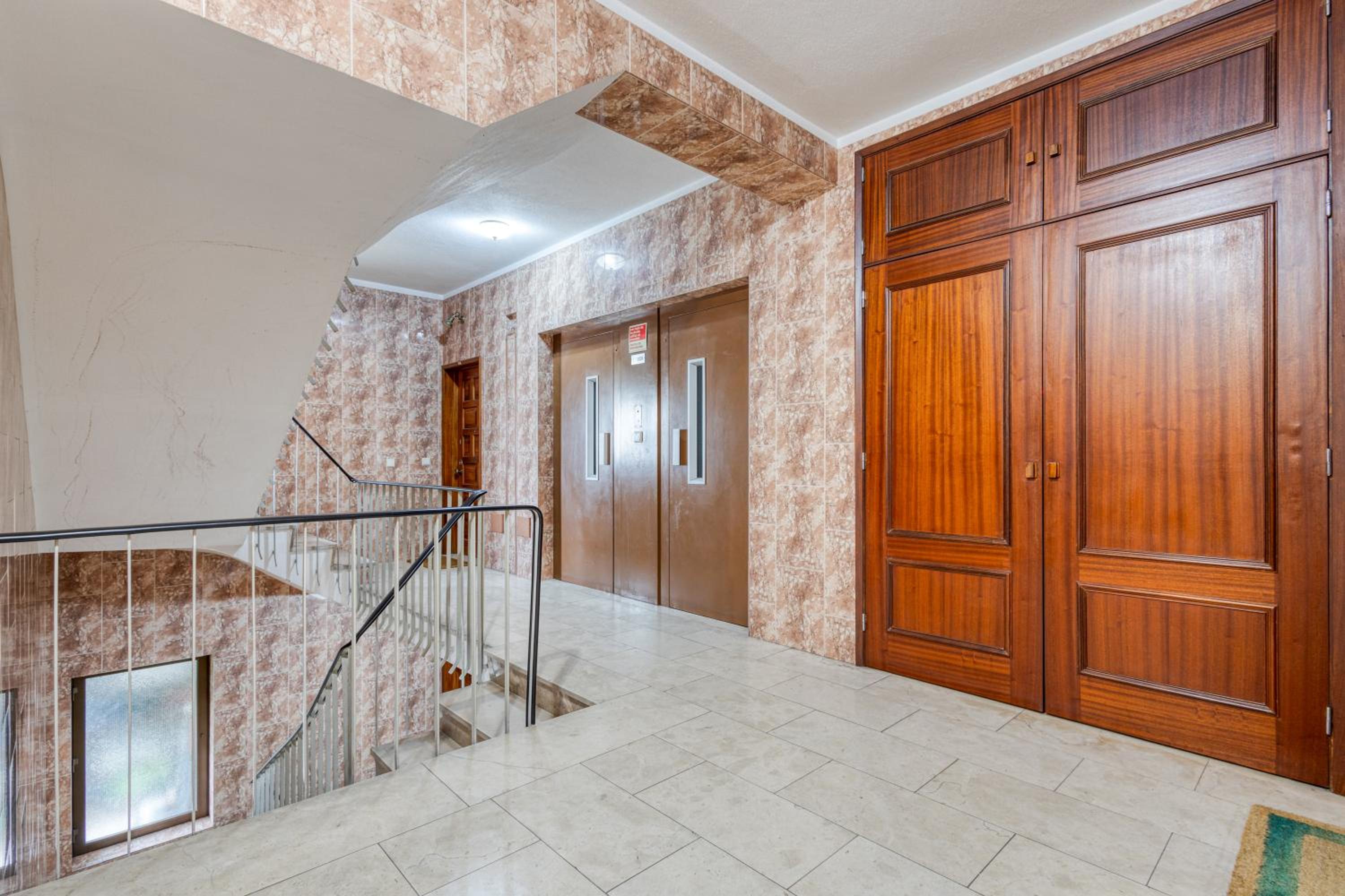 OPORTO GUEST Lobo Flat with Parking view 3