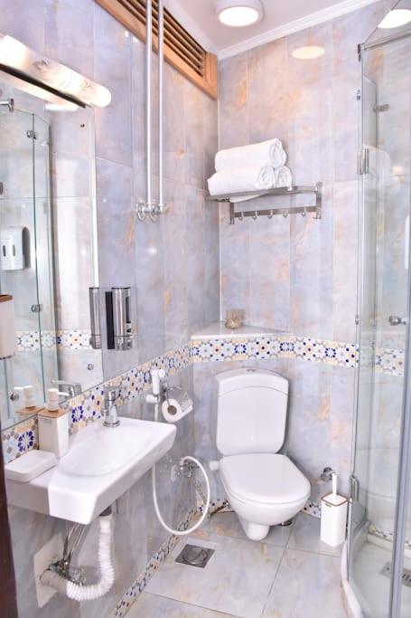 Elegant Arabesque 3BR Apt in Downtown - Mint 7