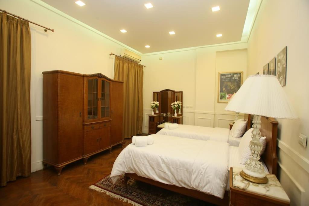 Vintage 2BR Apt in Downtown - Mint 69