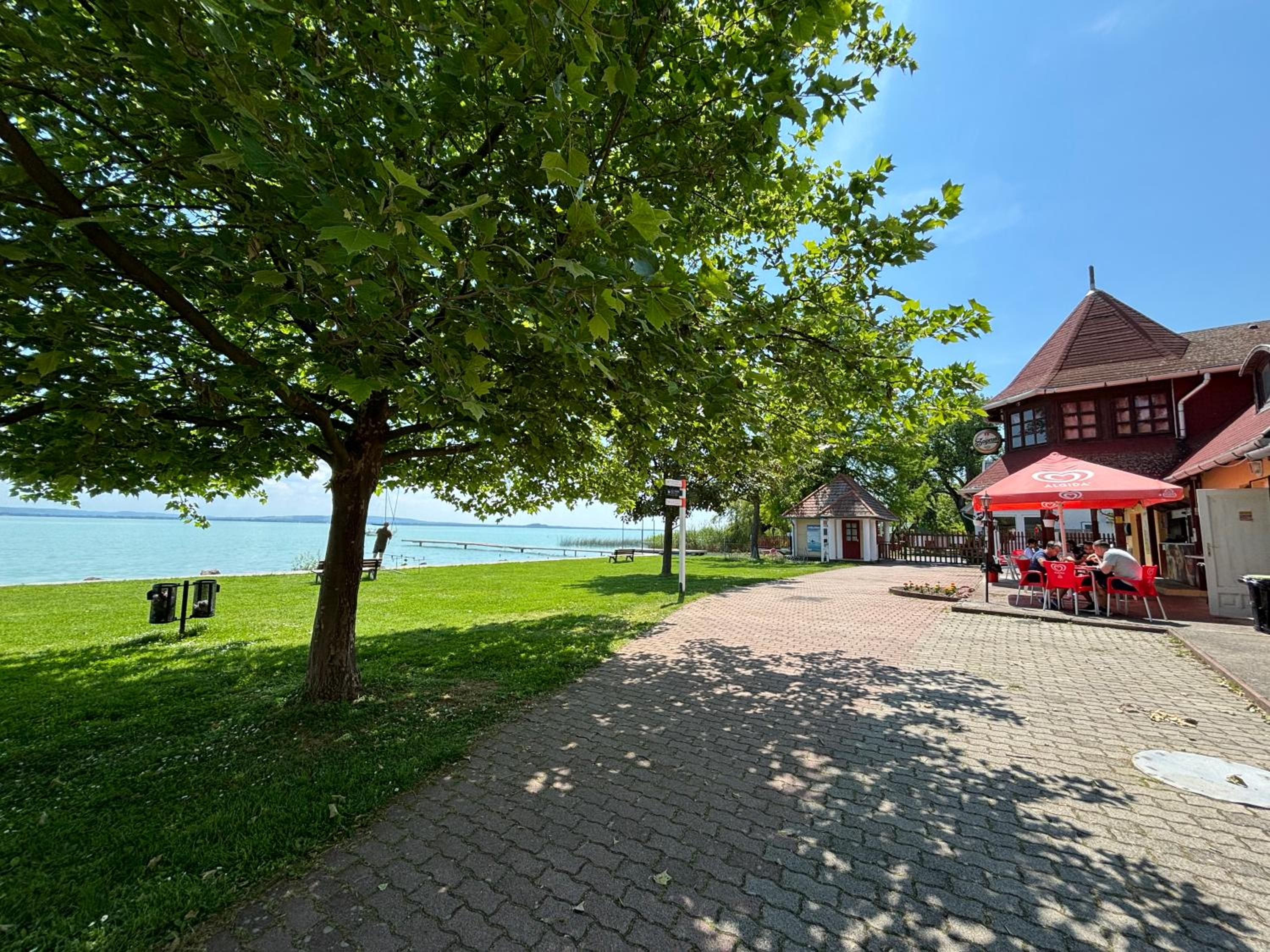 Balaton Bay Balatonszepezd