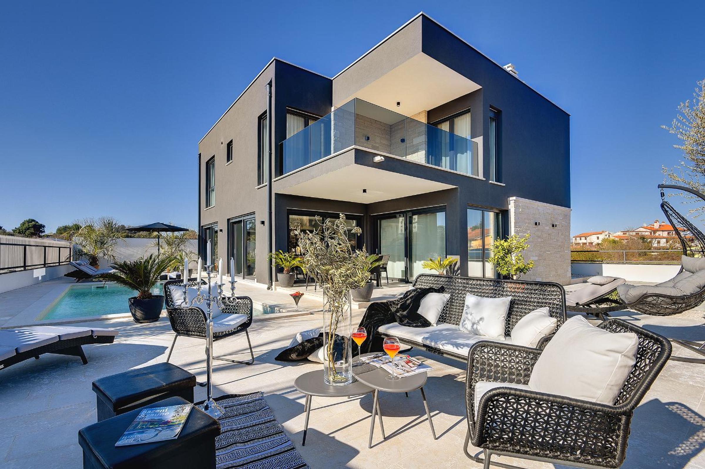 Villa Orion - Private Heated Pool, Sauna & Jacuzzi view 4
