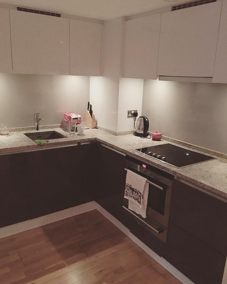 Modern 1 bed apartment at heart of Canary Wharf