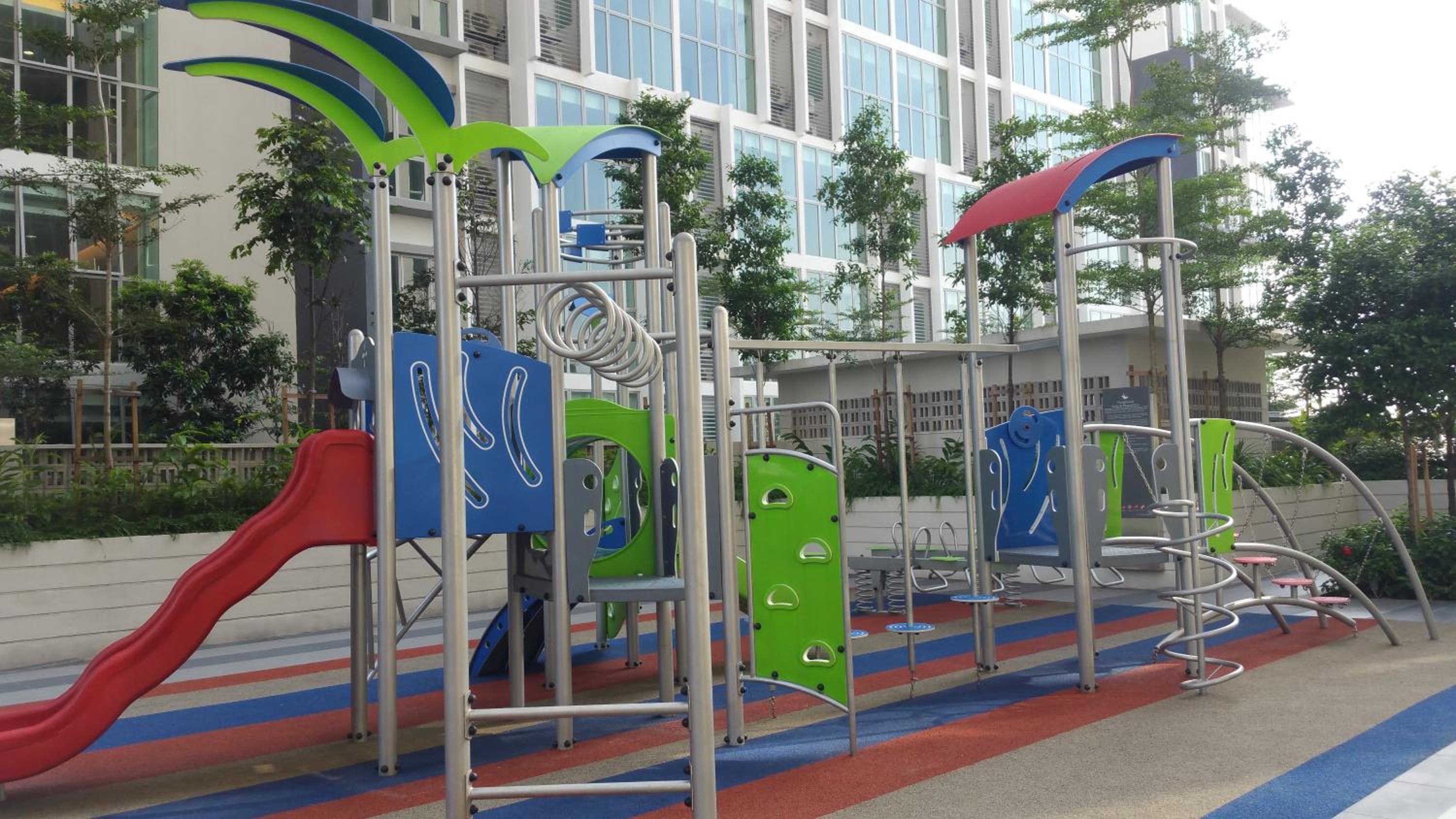 3 Element @ Seri Kembangan Kuala Lumpur - Farm In The City - MRT