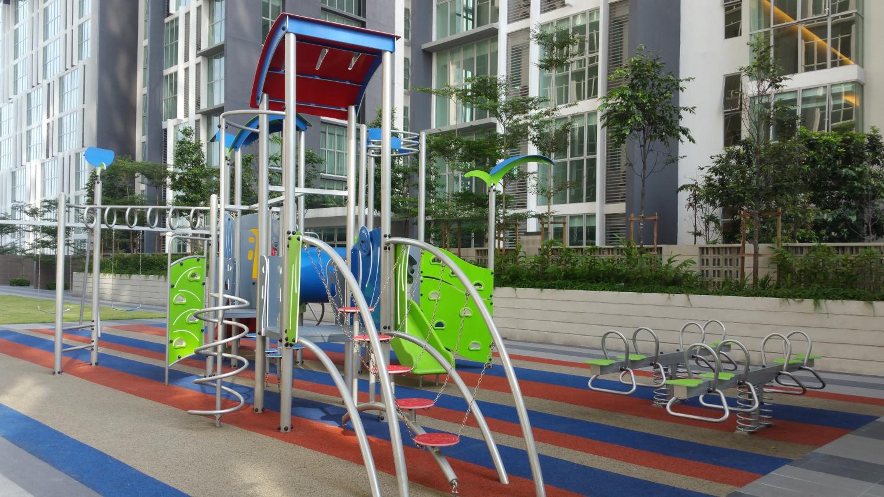 3 Element @ Seri Kembangan Kuala Lumpur - Farm In The City - MRT