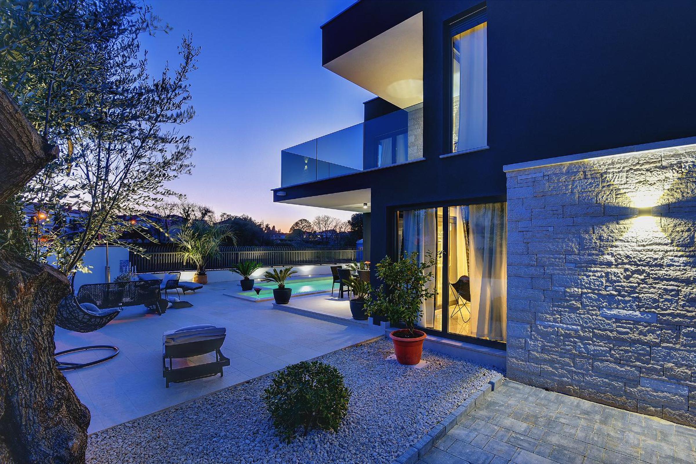 Villa Orion - Private Heated Pool, Sauna & Jacuzzi view 3