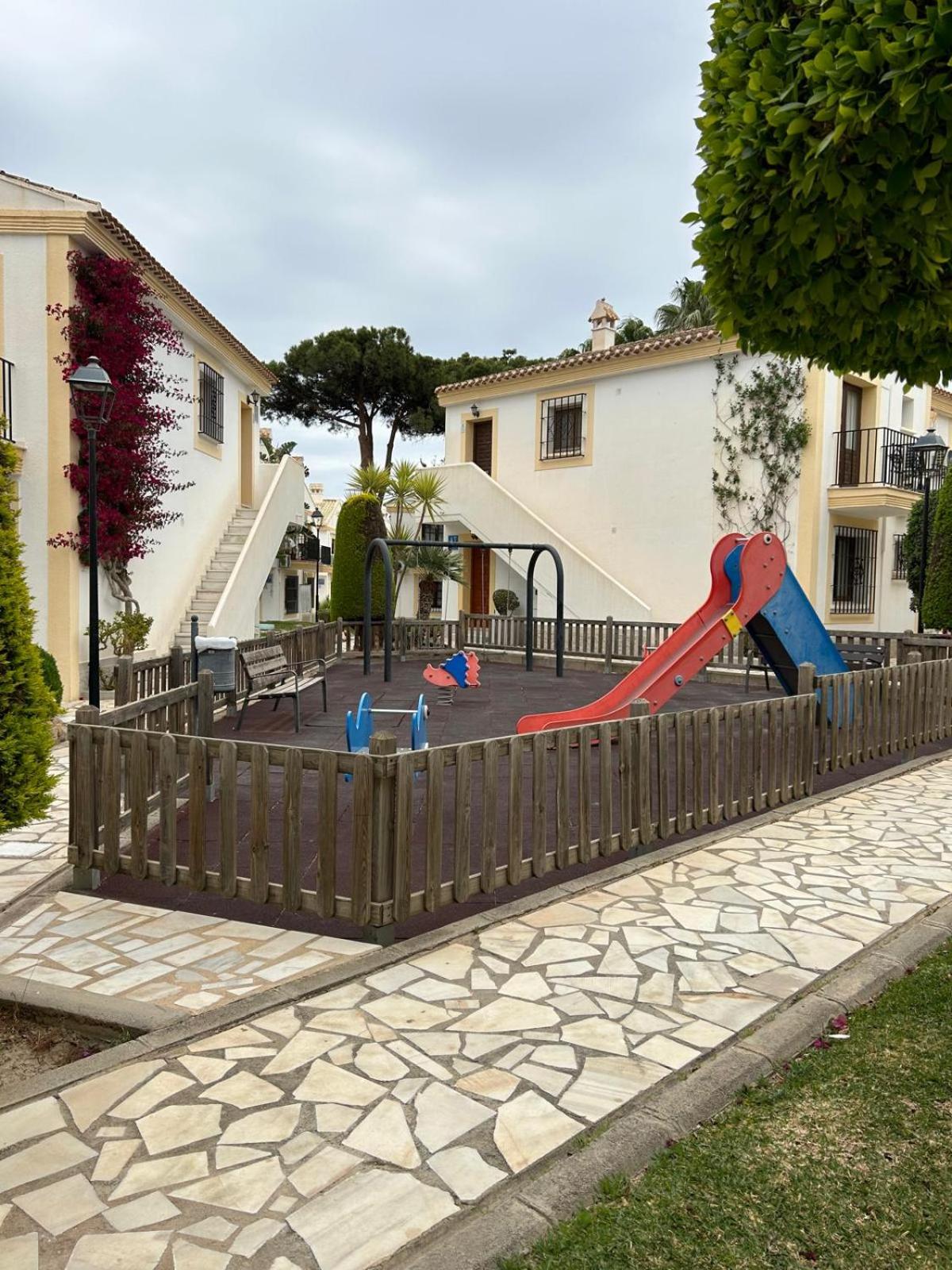 Villa Salitre, urbanización Vera Coast