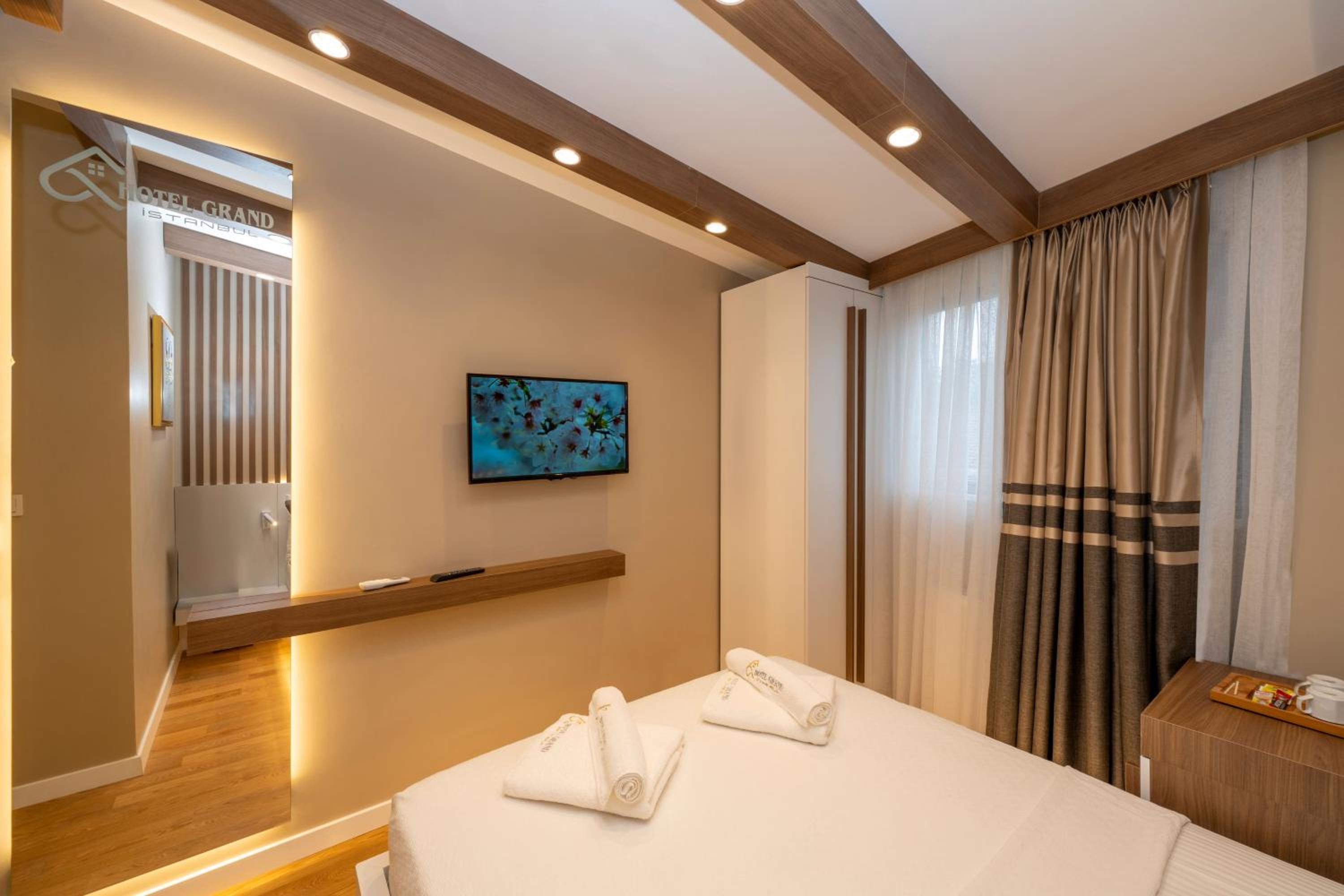 Hotel Grand İstanbul - Image 33