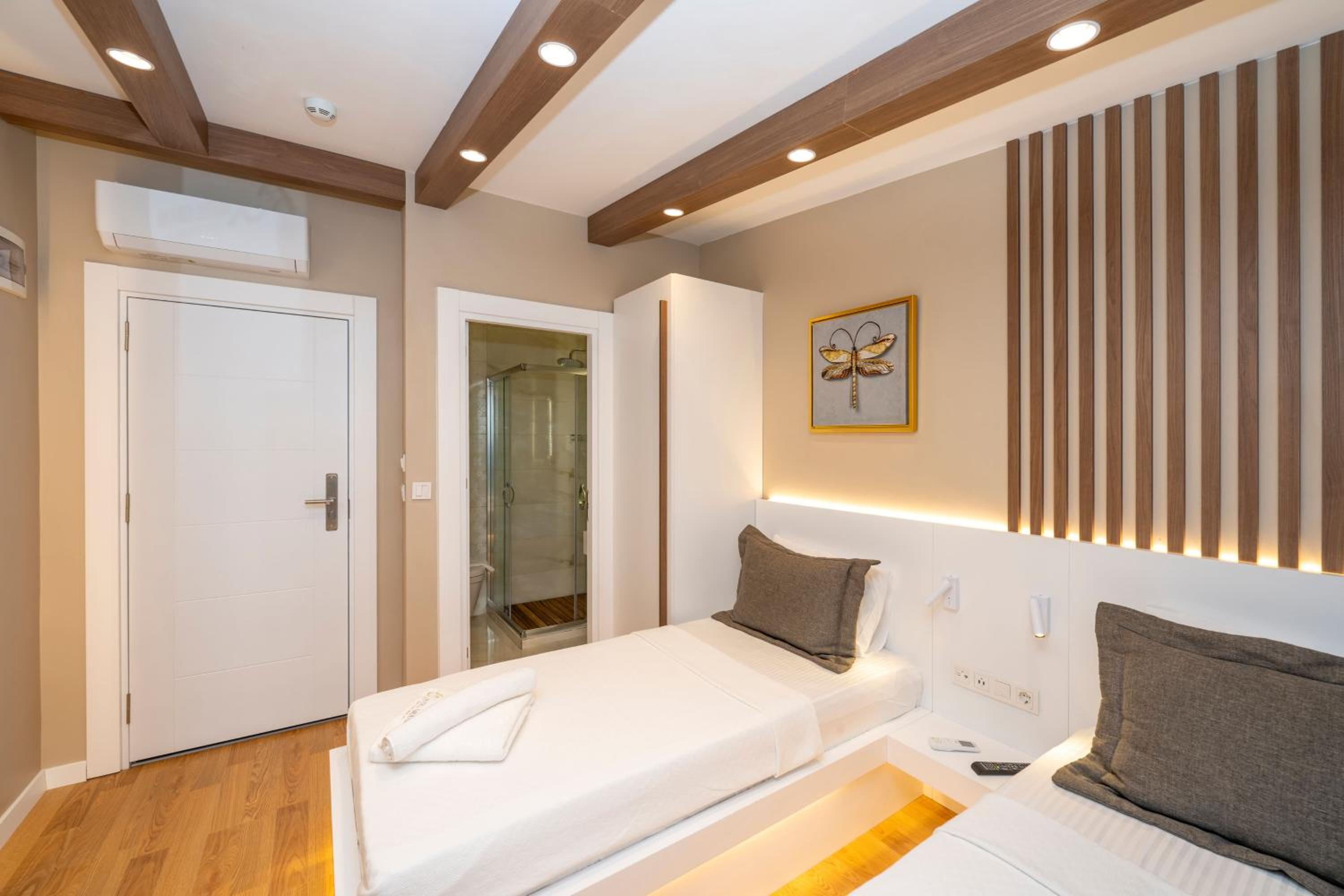 Hotel Grand İstanbul - Image 35