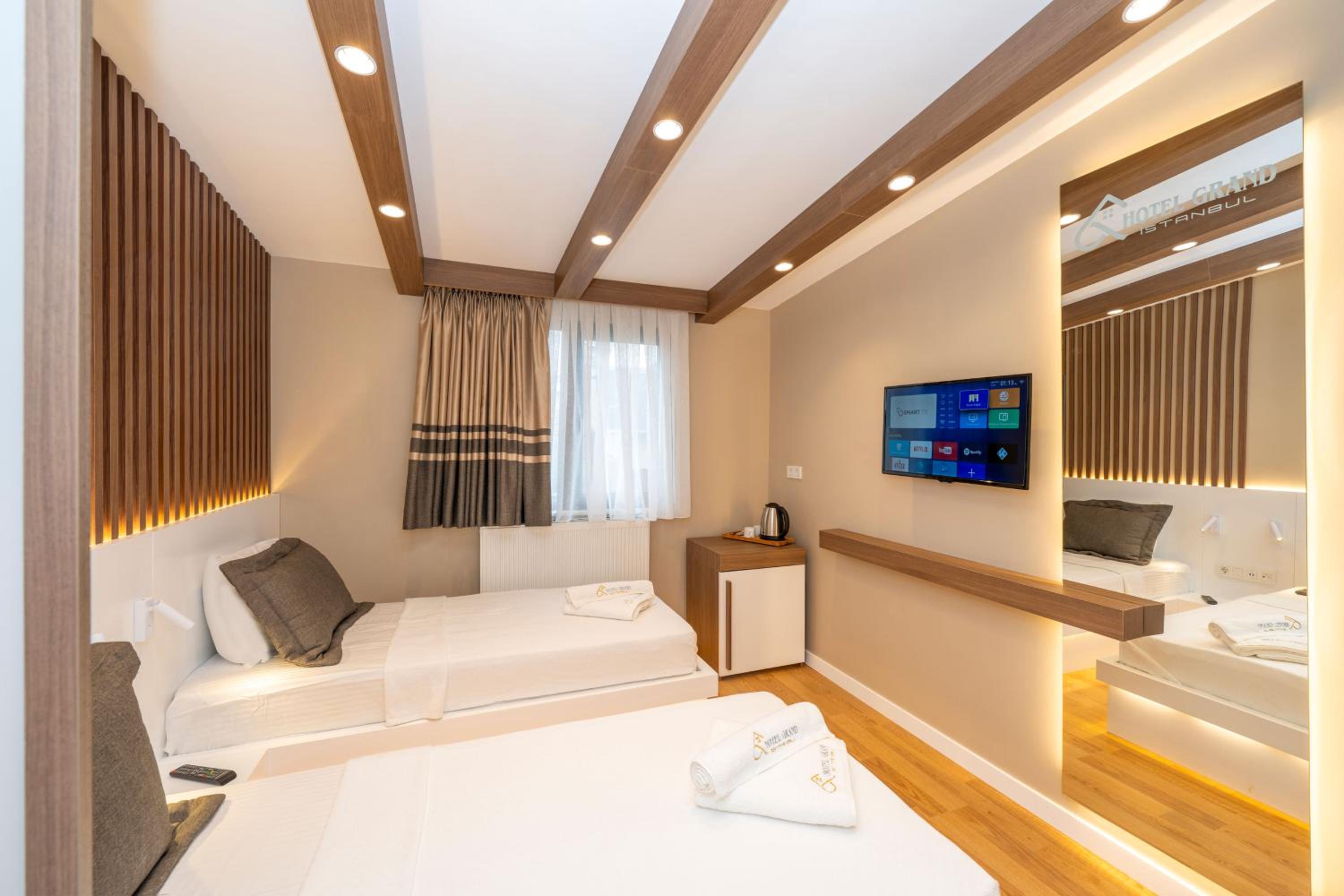 Hotel Grand İstanbul - Image 40