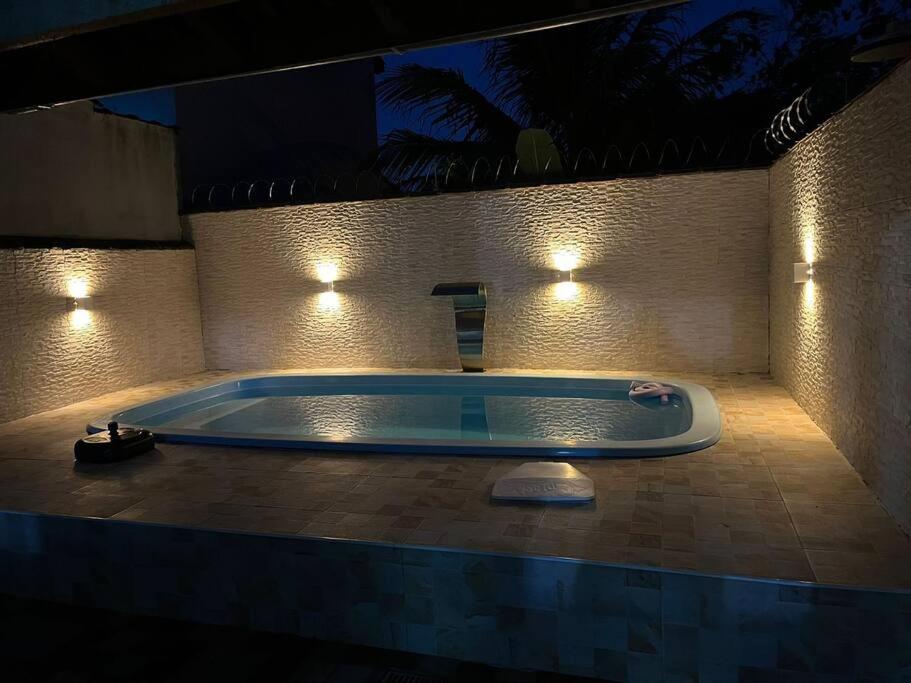 Casa familiar com piscina