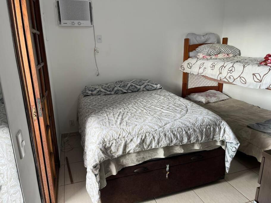 Casa familiar com piscina