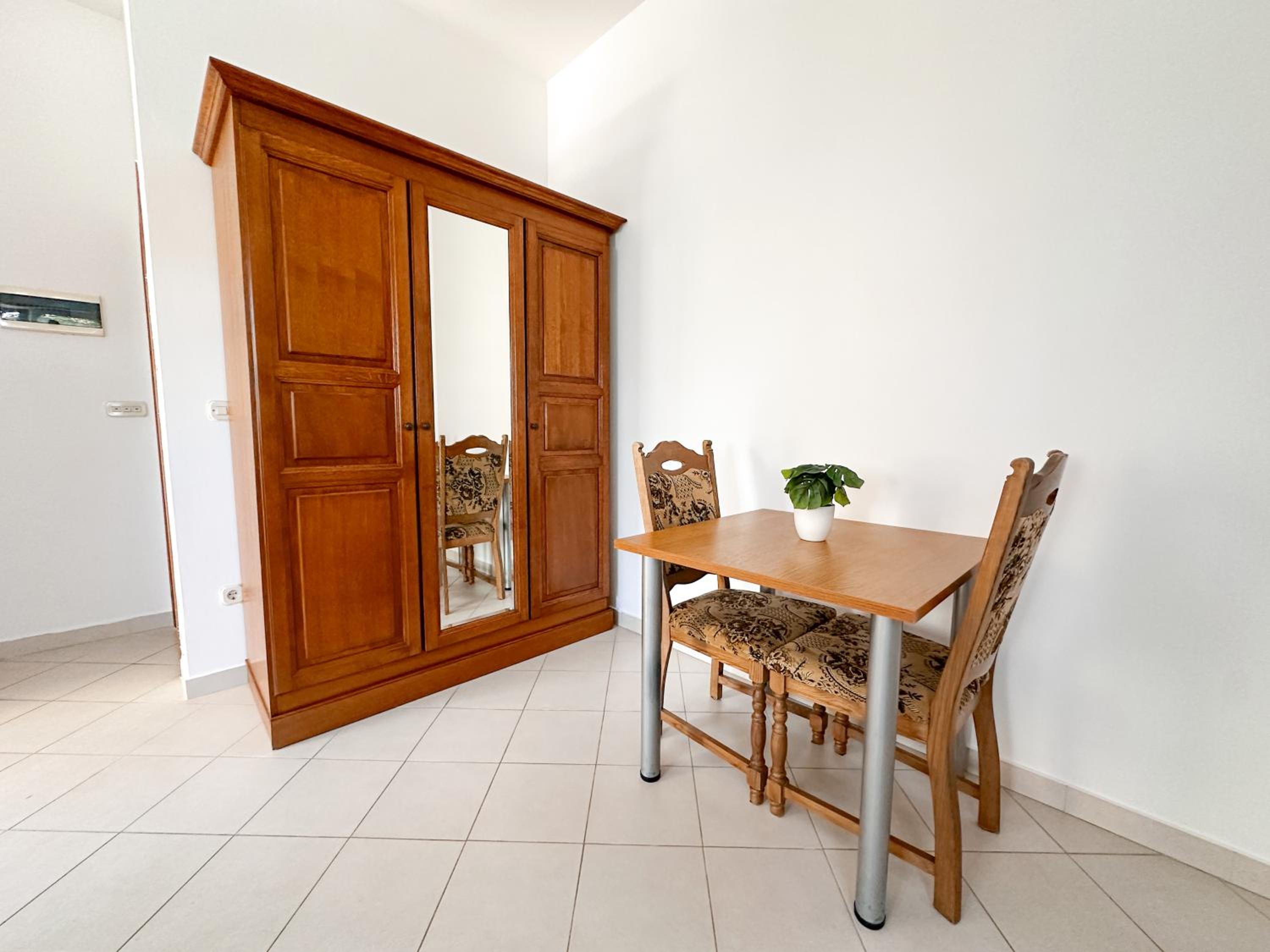 Sunside Apartments