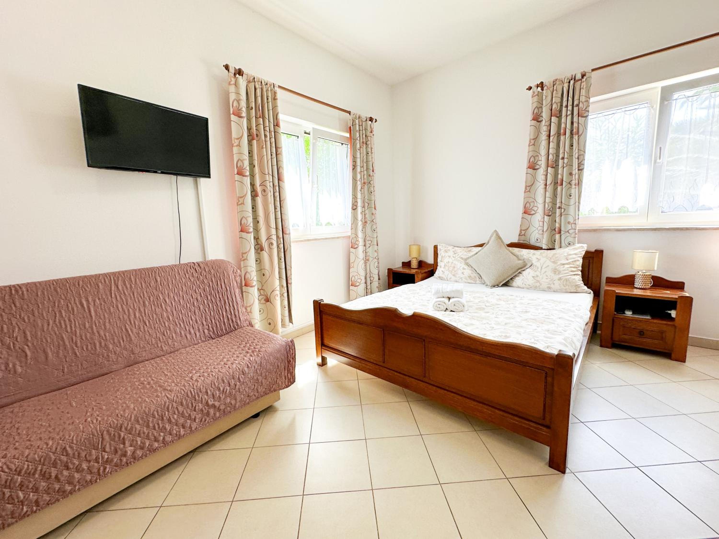 Sunside Apartments