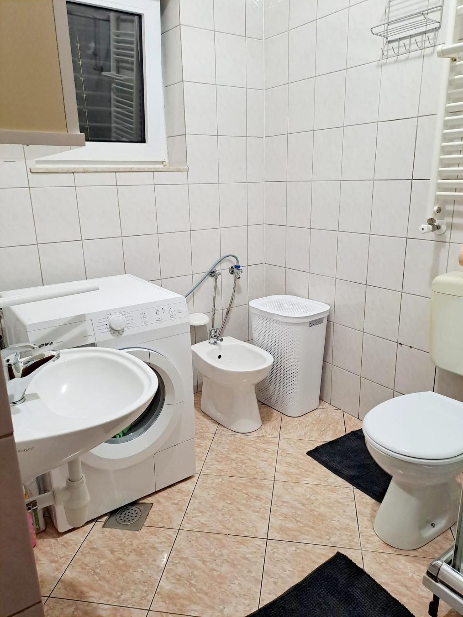 Photo 36