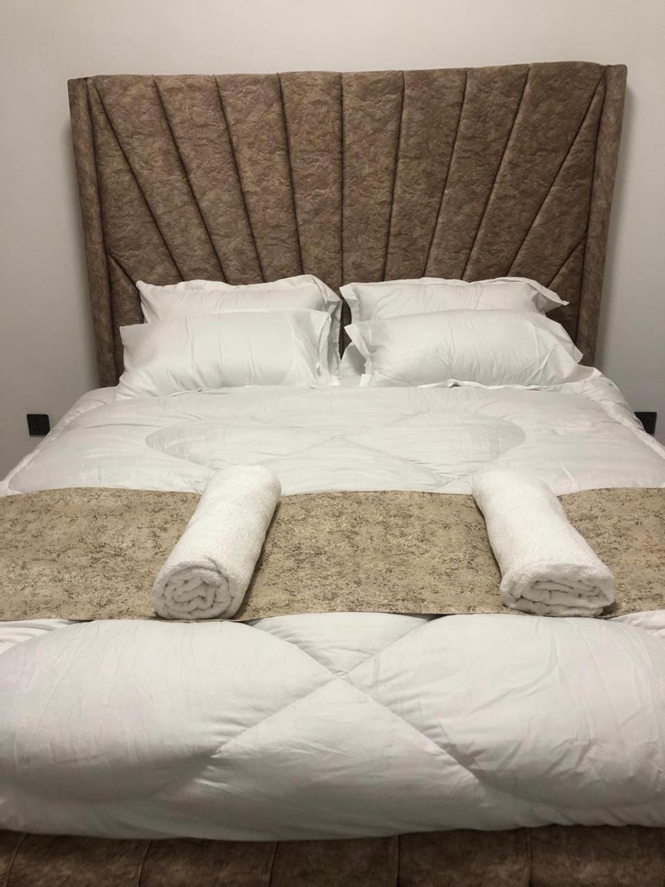 Starluxe apartment