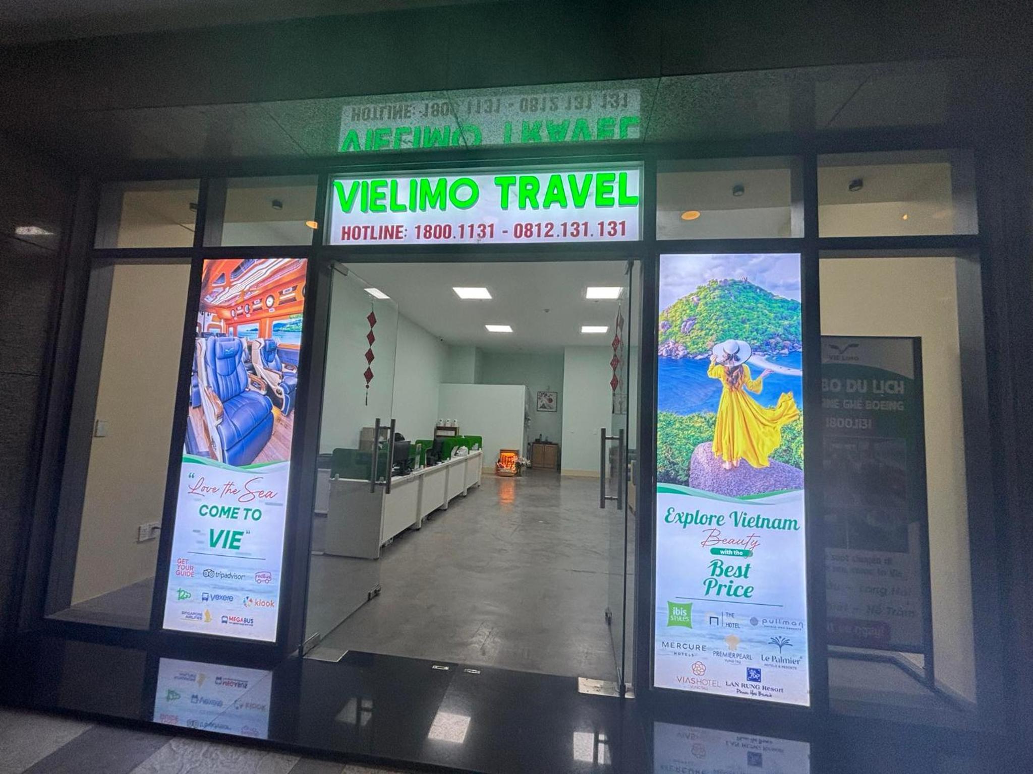 Happy House - Saigon Airport