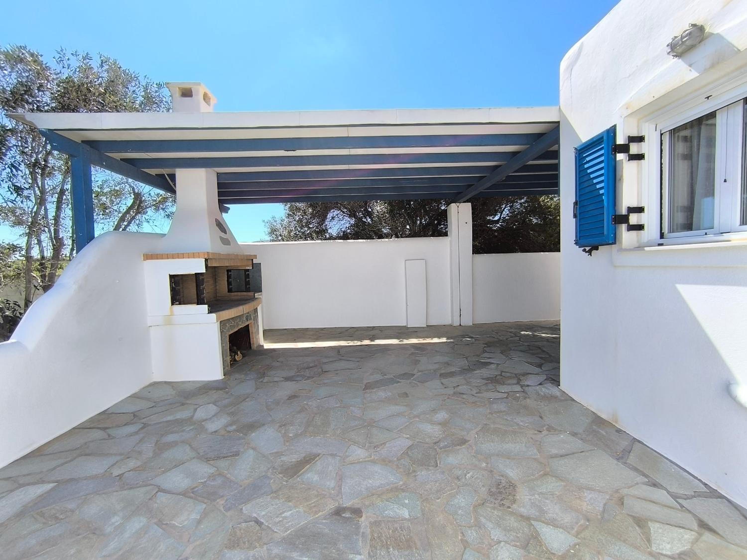 Emma's Summer House