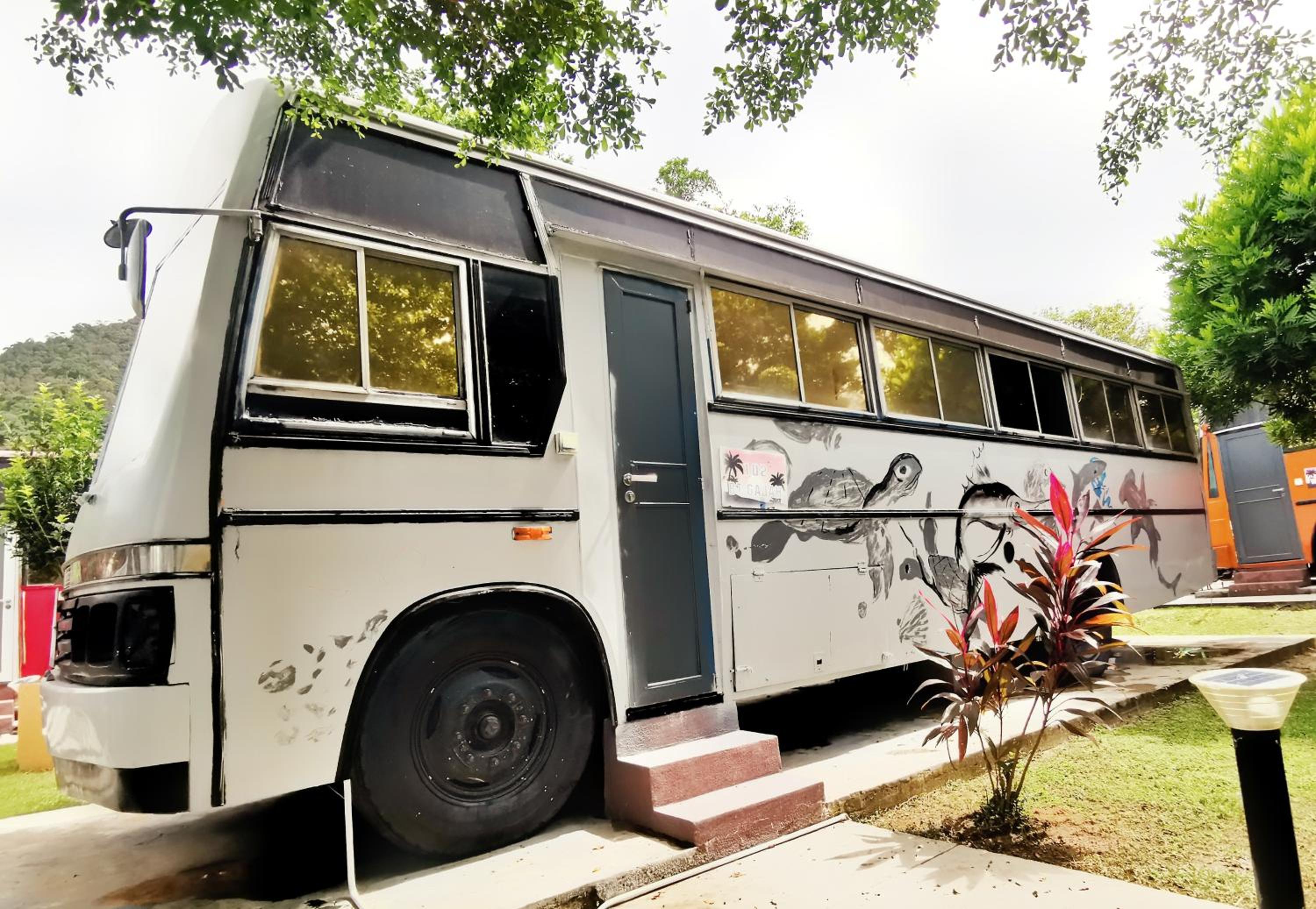 Pangkor Bus Resort by BESLA photo 5