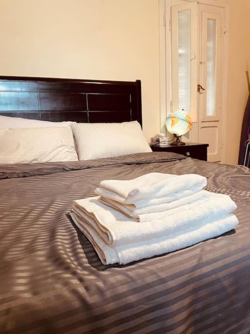 Comfortable Sunny apart 16 mins from Airport