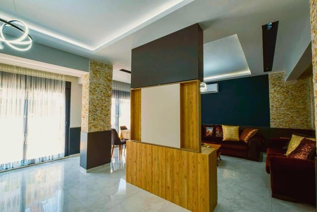 Peaceful Holiday Villas-Luxury