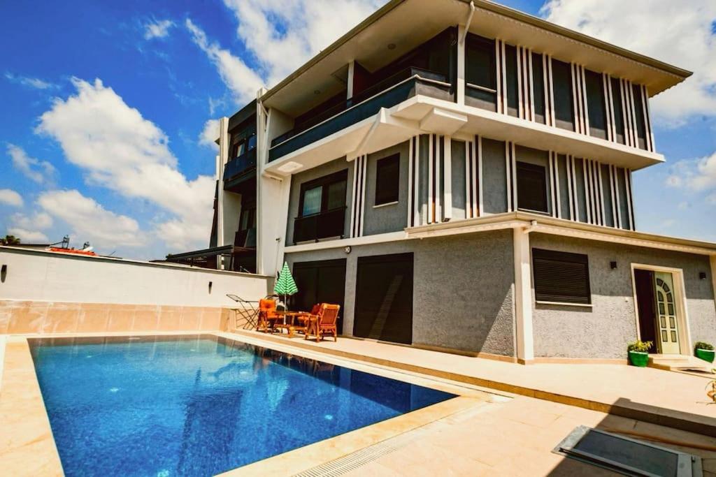 Peaceful Holiday Villas-Luxury