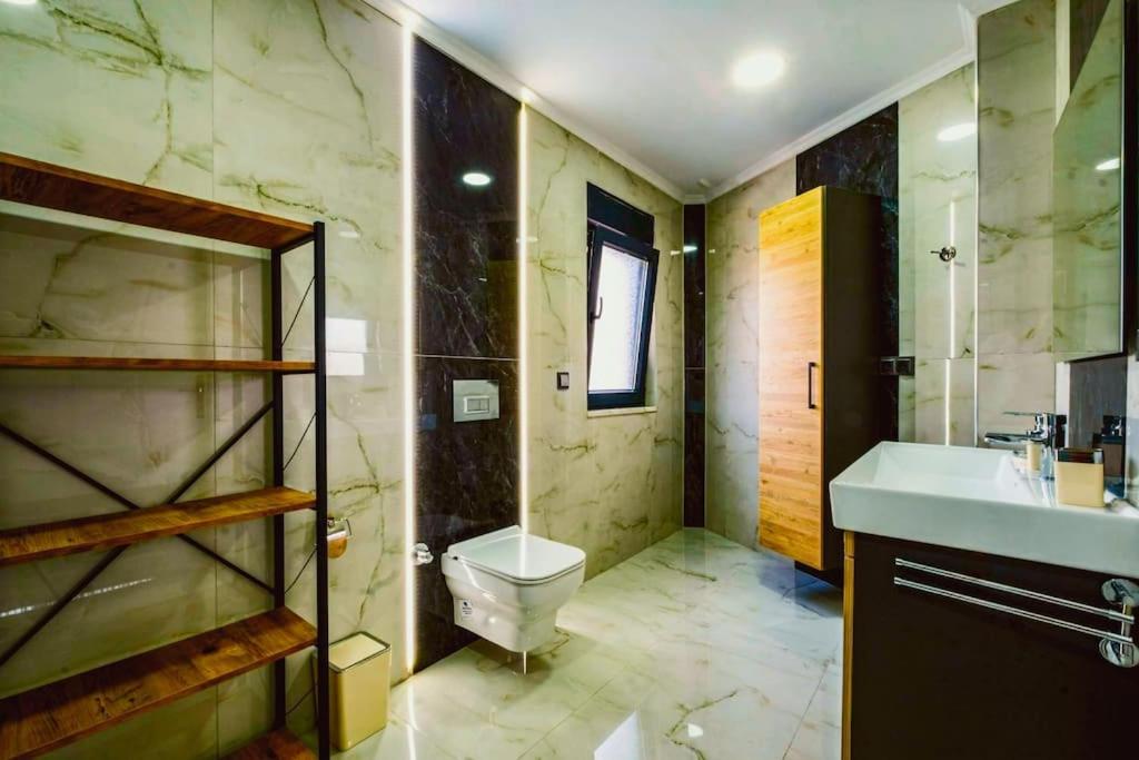 Peaceful Holiday Villas-Luxury