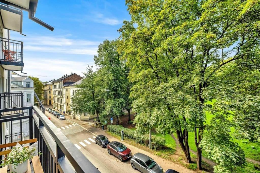 Exclusive 2 bed apartment at Frogner Oslo - Walk to royal palace & Aker brygge - New May 2026 view 2