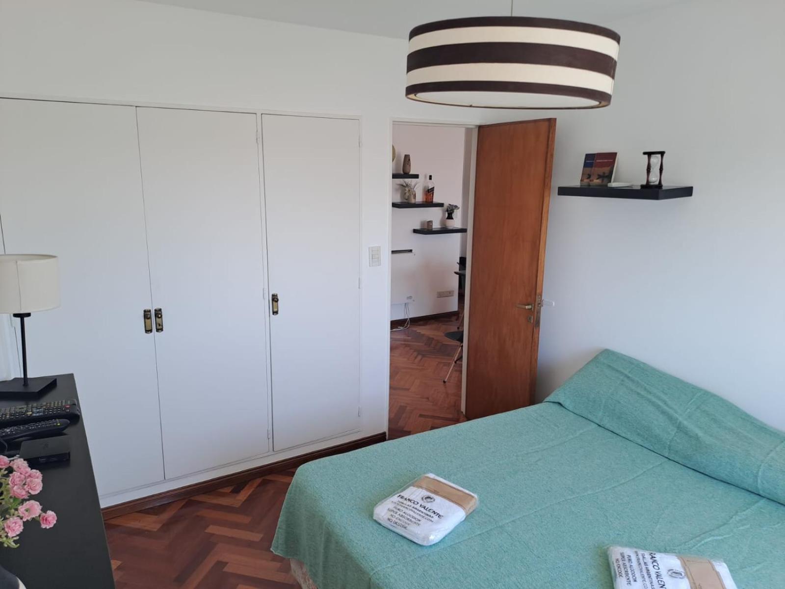 Cómodo apartamento frente Quinta Presidencial