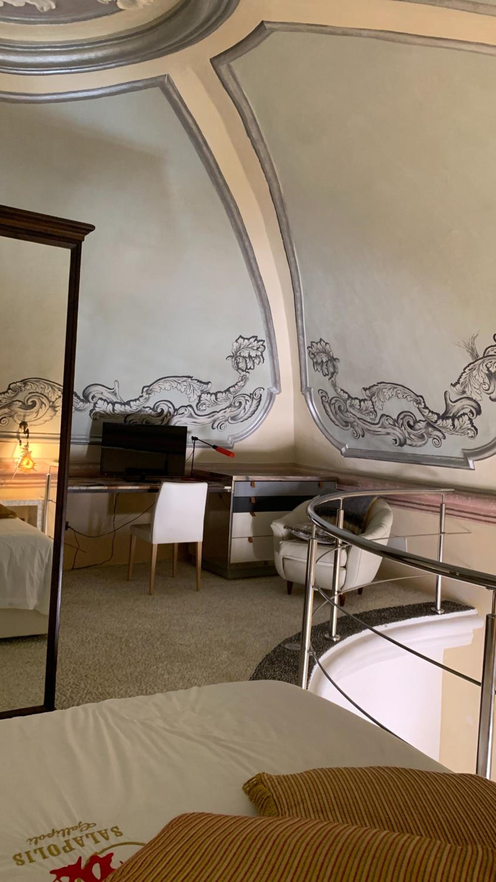 Palazzo Salapolis - Luxury Apartments