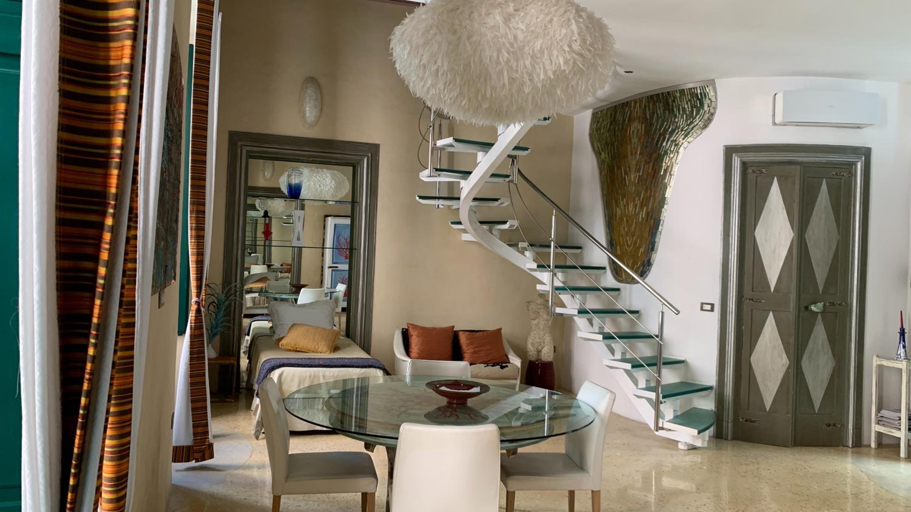Palazzo Salapolis - Luxury Apartments