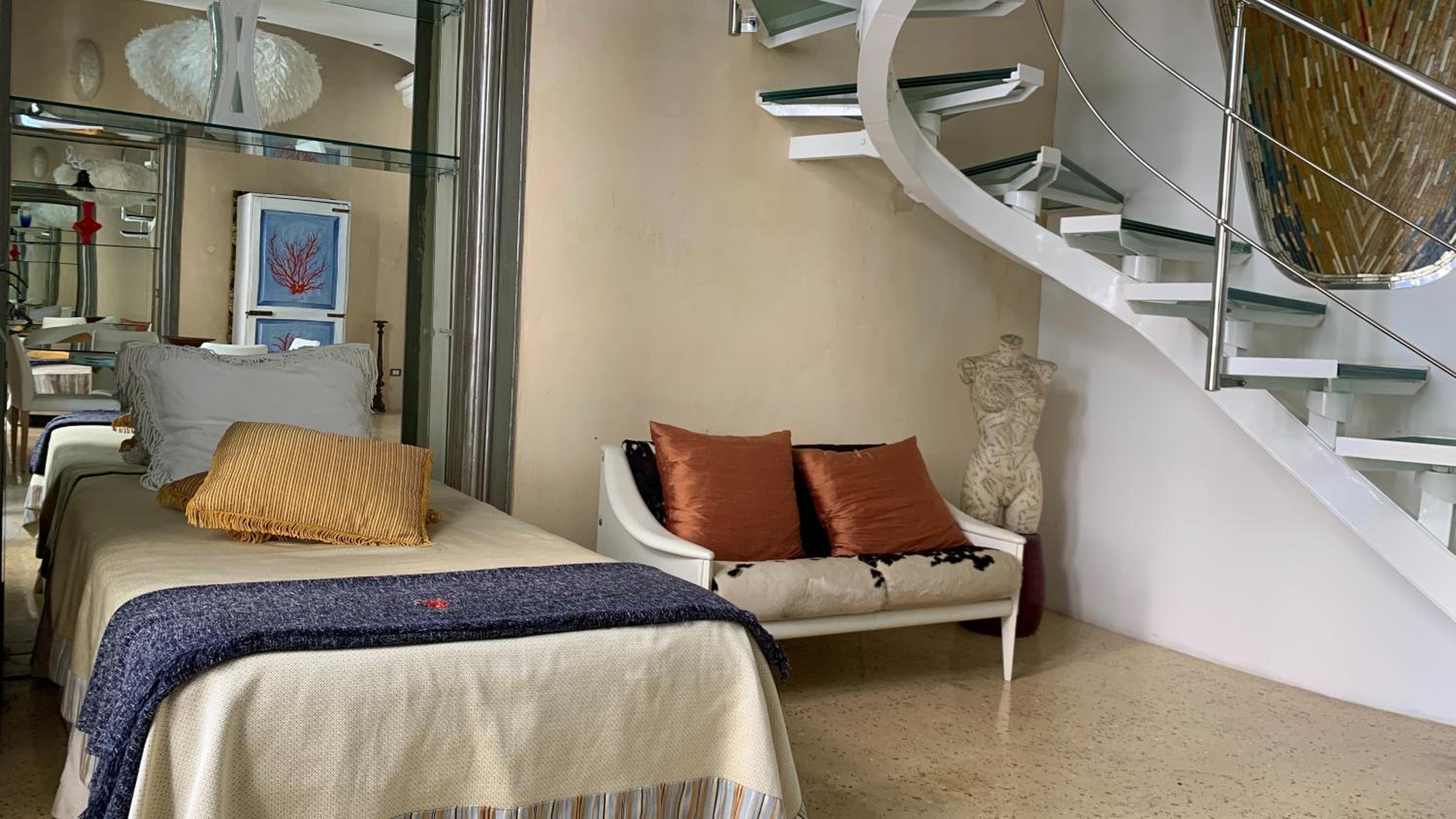 Palazzo Salapolis - Luxury Apartments