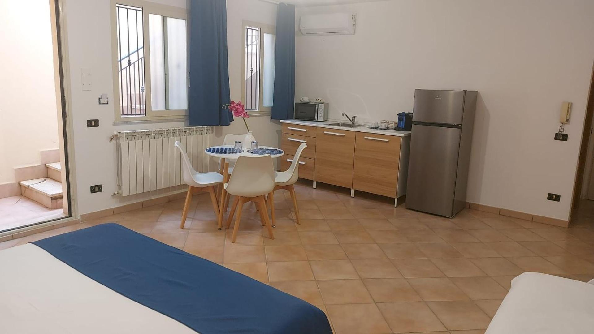 Isola Suite view 3
