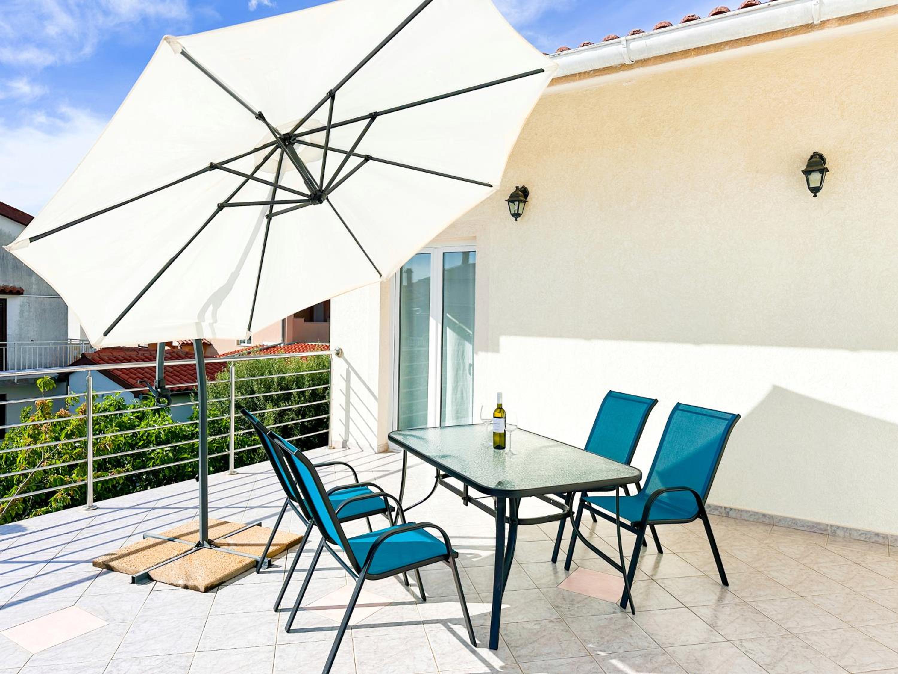 Sunside Apartments