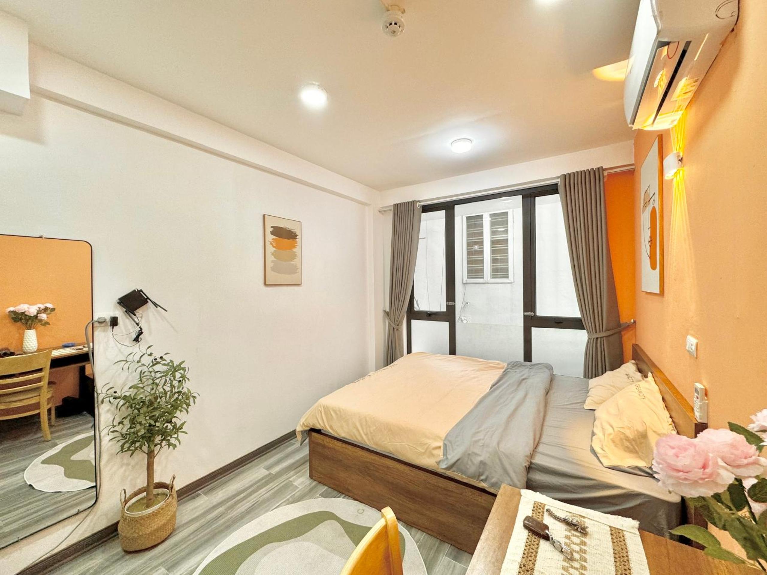 The Little Hanoi -Modern-Balcony