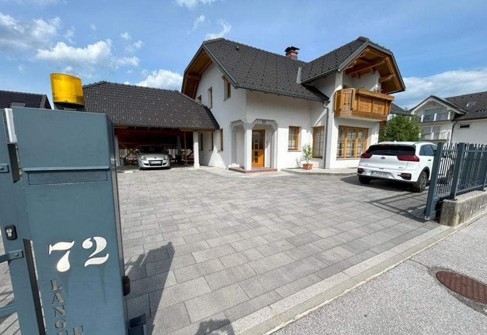 SOS Apartments