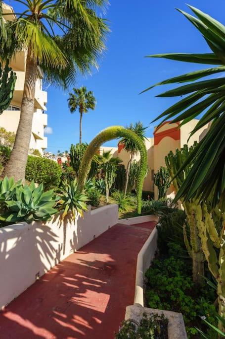 Riviera seaview getaway