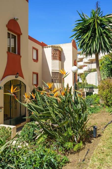 Riviera seaview getaway