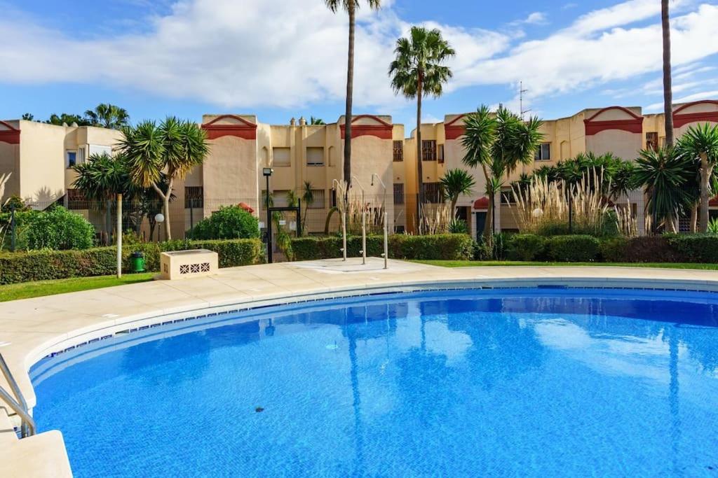 Riviera seaview getaway