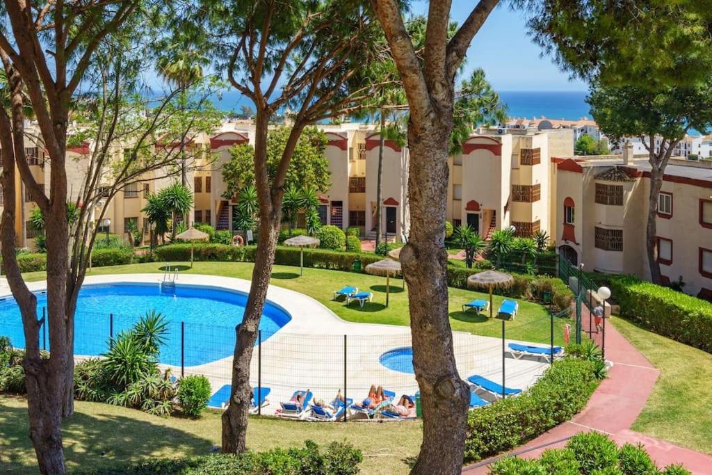 Riviera seaview getaway