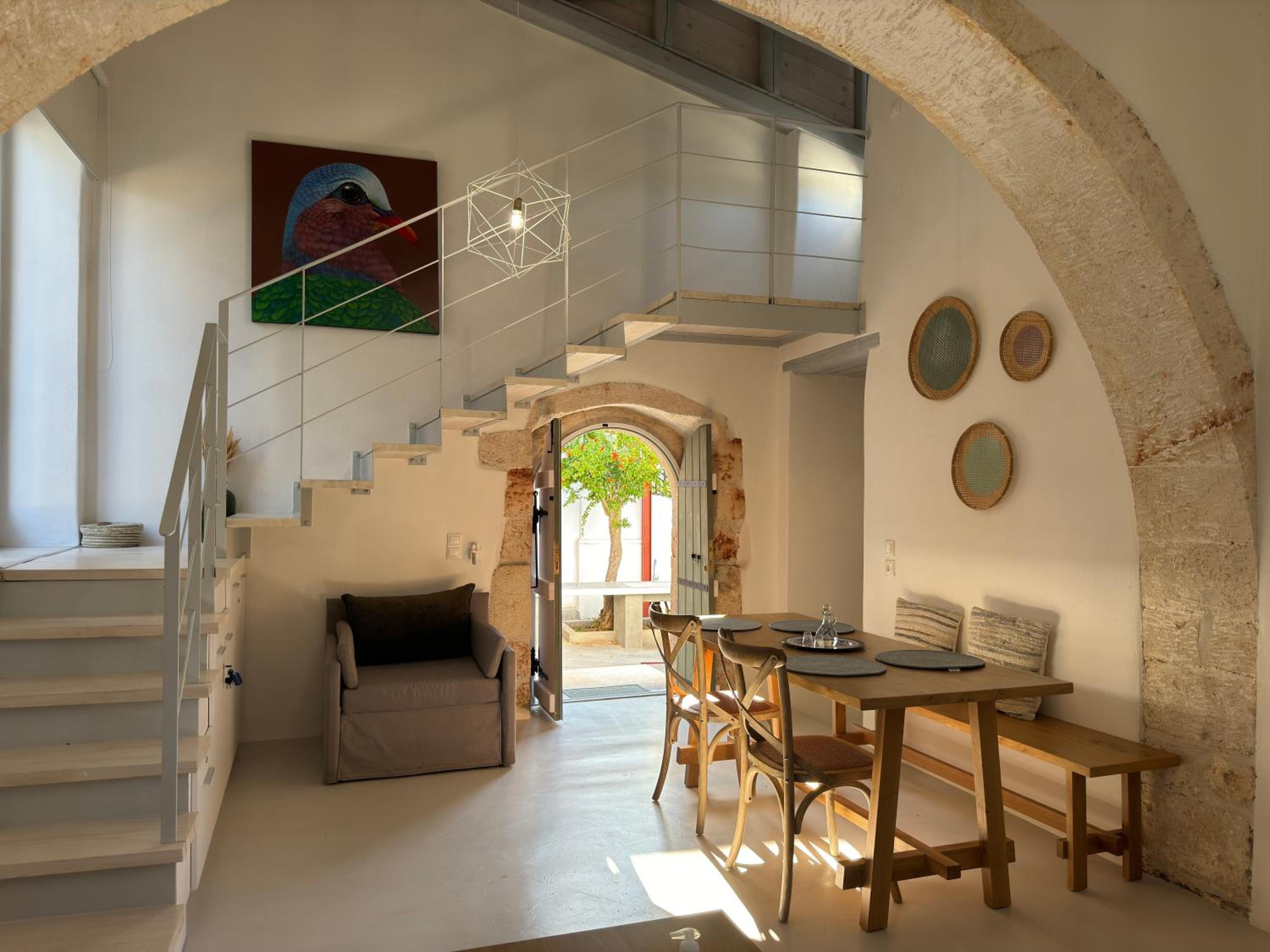 Tholos Cottage