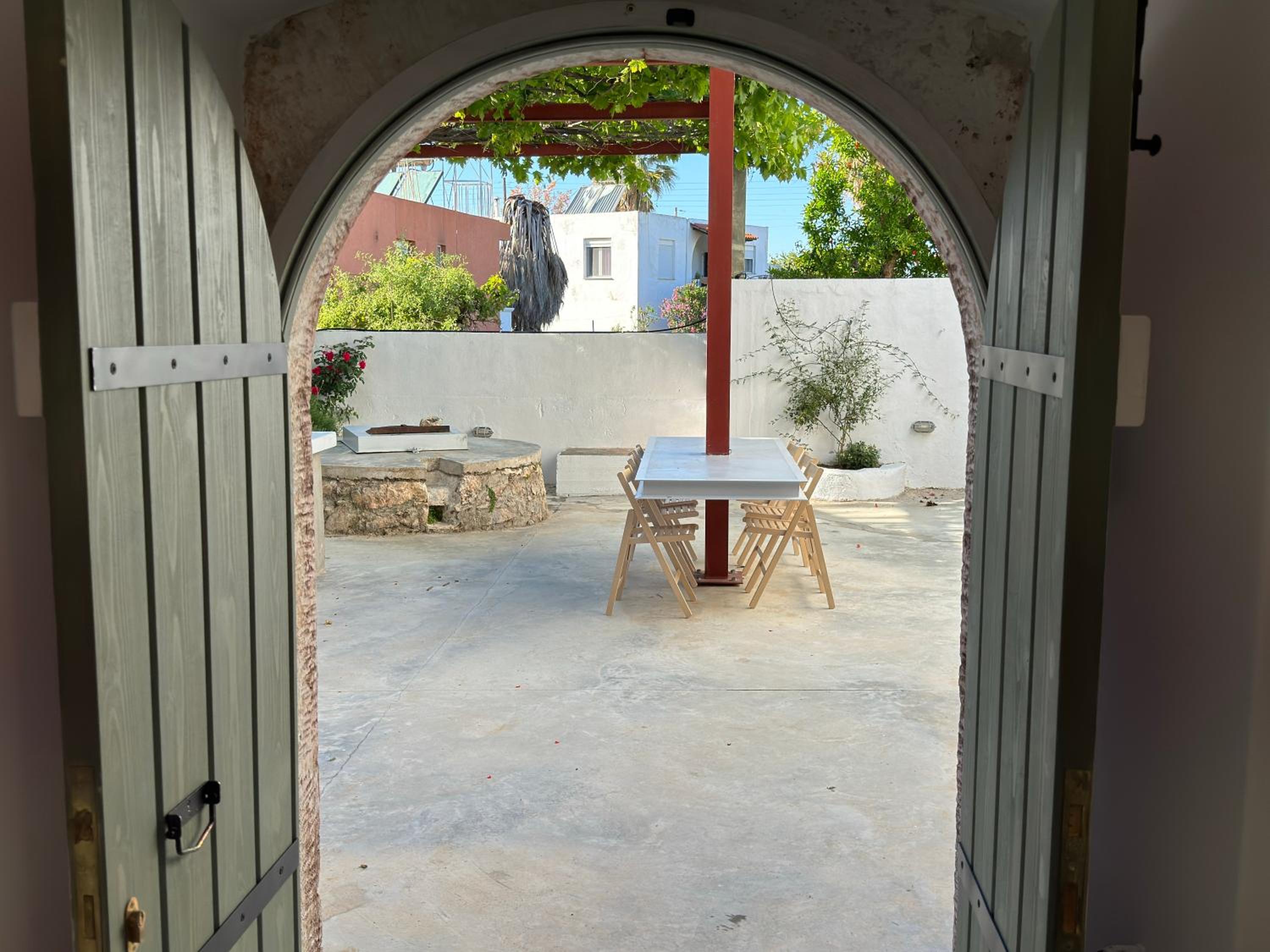Tholos Cottage