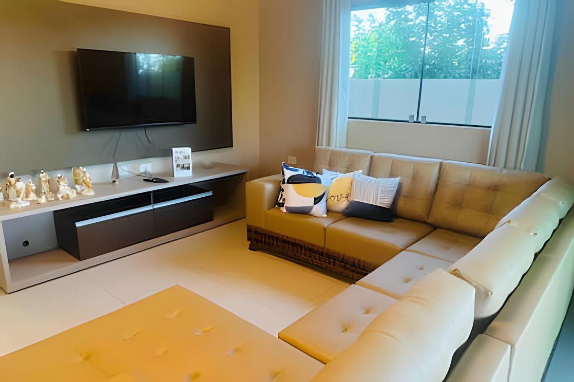 Casa luxo beira mar 5 qtos e piscina