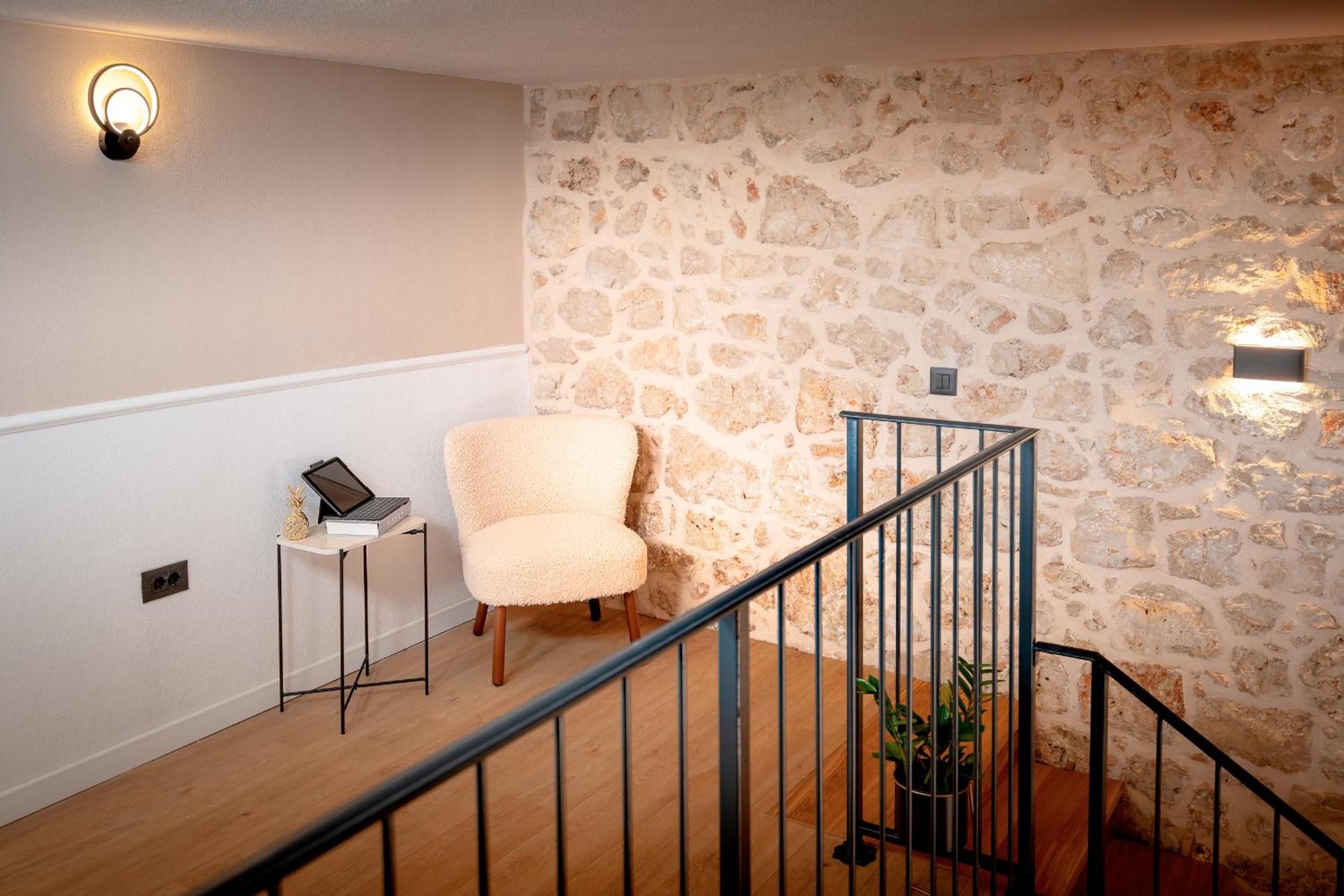 Marchelina house