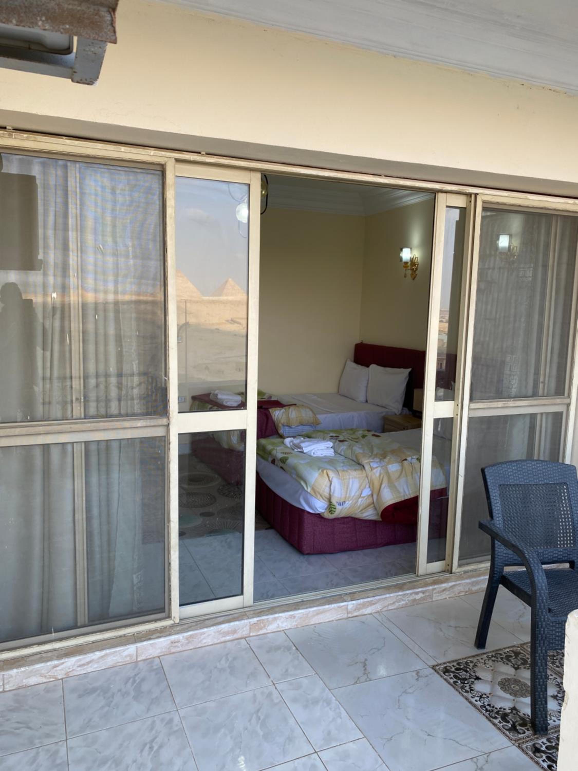 Hotel Pyramita Hotel - Image 1