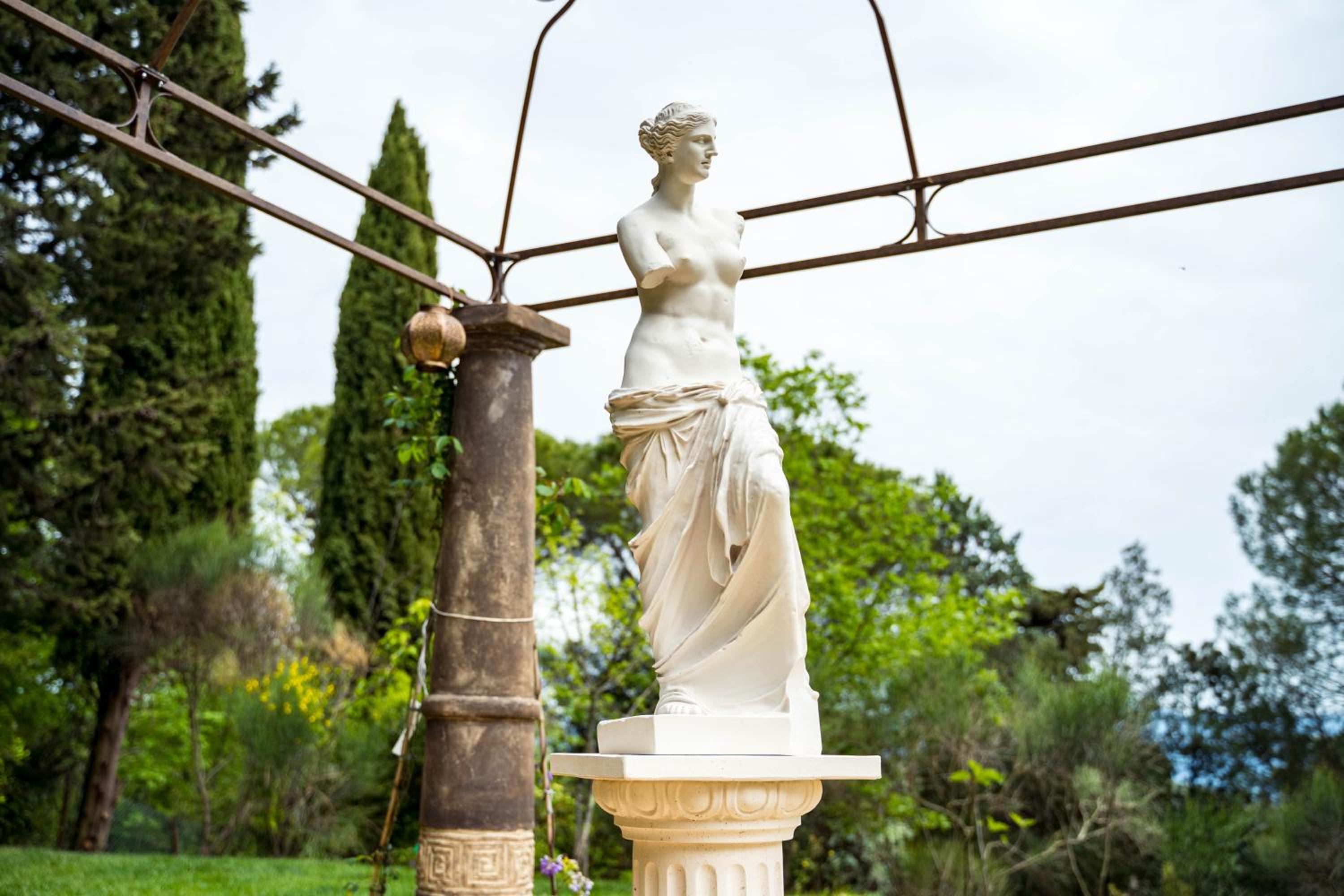 Majestic Villa in Hills of Florence with Gardens Gym Jacuzzi and Sauna